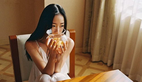 水旺女人必读：五行缺火=身材苗条的背后保密