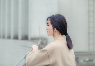 日柱坐劫财羊刃的女命婚姻中，丈夫是否会被劫走？