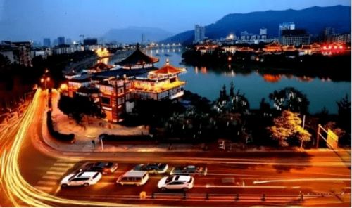 摄影大赛：记录你的古蜀道之旅（噪声+emoji）