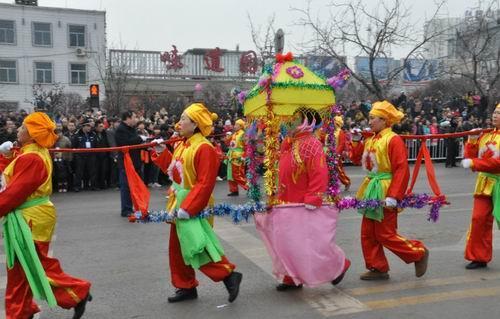 太原满月风俗：传统习俗，喜庆团圆，满月宴乐享不停！
