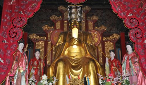 四月18号是公历哪一天，对应的阴历是哪一天呢？