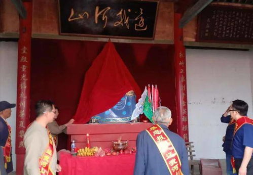 “徐州24拜祭奠仪式：揭秘古风祭祀的深情传承”