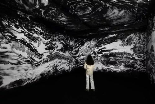 生肖与午夜镜缘