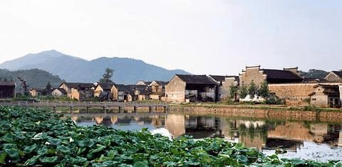 三、 地方文化底蕴与城区化碰撞
