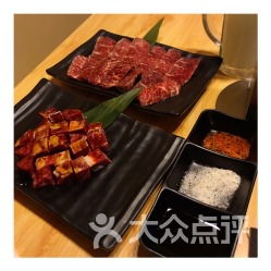 吉日烤肉和烤肉大吉这两家店具体位置在哪里？