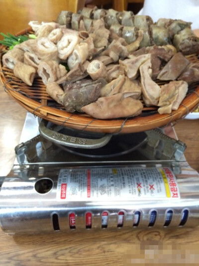 前言：为哪些给炒鸡扒肘子店起名这么十分沉关键？