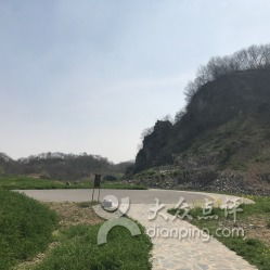 一、 开头：当“门票刺客”遇上“地质迷”，一场惯与价值的拉扯战