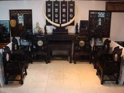 中堂家具摆放风水,中堂摆放位置讲究风水