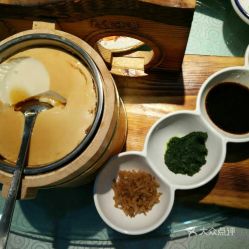 住宿饮食堪比酷刑