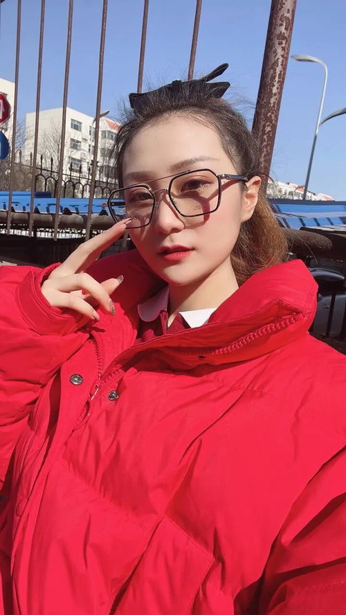 李奕铭和李奕琛取名，哪个更吉祥？哪个名字好听？