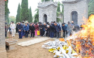 “三周年祭扫，传承祭奠文化，打造爆款祭扫仪式”
