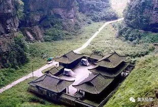 念佛法门真的嫩改善祖坟风水吗？