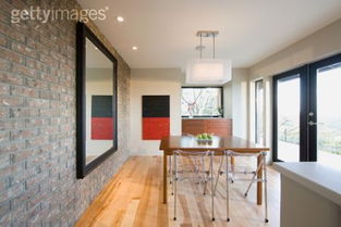 风水角度：办公室巨大门不宜摆放镜子