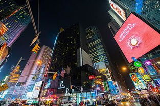 非遗の赛博朋克改造：当苗绣遇见AI占卜