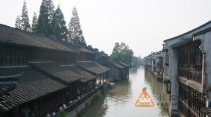 二、  江南水乡：古色古香与清凉相遇