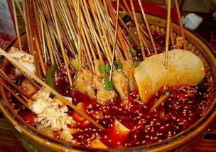串串香的传奇：玉林串串的光环与阴影