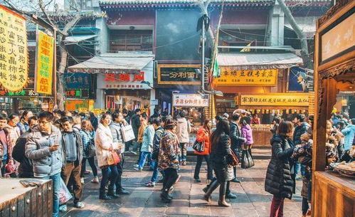 初探回民街：一股热浪扑面而来