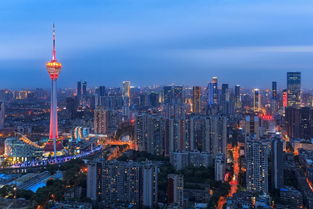 四、都市游商圈：潮流与时尚的碰撞？还是过度消费的陷阱