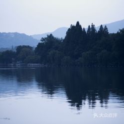 3．苏堤春晓——春天里的一场视觉盛宴