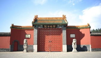 1. 故宫的晨曦：见证历史的开始与结束