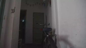 空无一人的房间与五行缺水