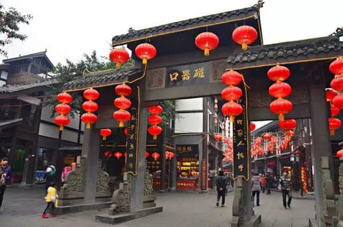 弘华洞古朴街区:这一带有特色的巴渝传统方式建筑,特别是吊脚楼风格,成为游客必访之地.武隆天生三桥天然...