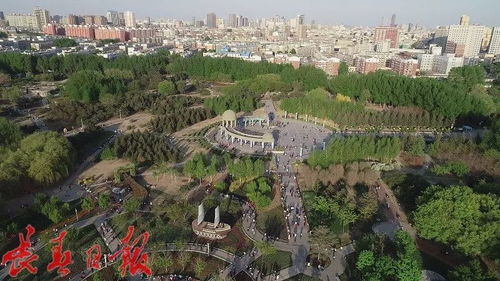 较长春世界雕塑公园：艺术创作与荒诞并存的天堂