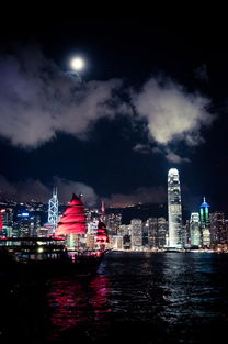 夜幕低垂， 浪漫启程