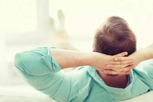 活在自己世界的人有哪些特征？直男又是怎样一种存在？