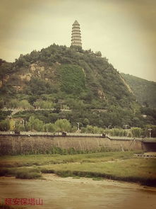 宝塔山：一个让人又爱又恨的鬼地方