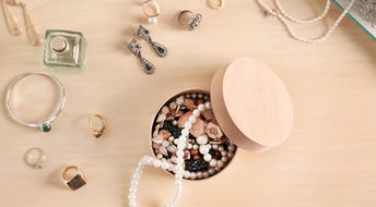 石头记：黑不溜秋和黄不拉几的玄学