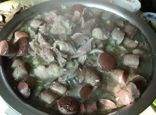 1. 东北菜的魅力
