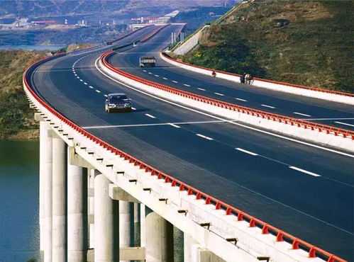 怎么去？自驾的“反套路”走法：别让导航“偷走”路上的风景