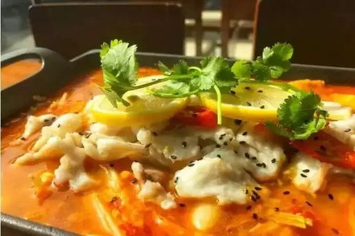 四、 庐山美食：品味江西特色，好吃到停不下来