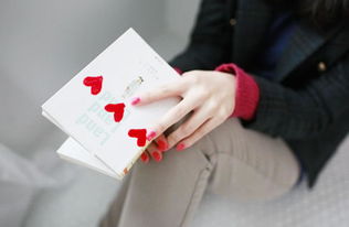 八字里两个正财两个偏财，若三个正财无偏财，这是否意味着什么？