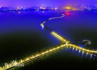 东湖绿道：自然的怀抱