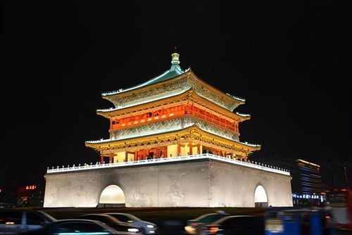 1-1. 漫游较小巷：巷子里的老店铺