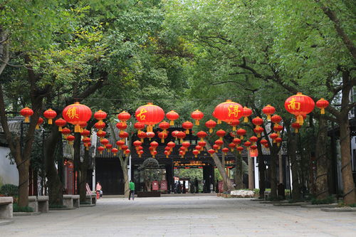 五花八门的较小吃推荐（随手写的， 不保证味道）