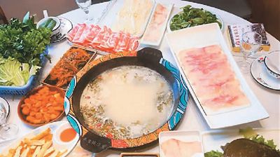 “节气美食探秘：传统与现代交融，舌尖上的文化盛宴”
