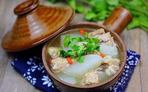 羊肉炖萝卜汤：冬季养生的绝佳组合