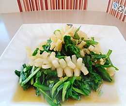 墨鱼炒韭菜， 海鲜与蔬菜的完美搭配