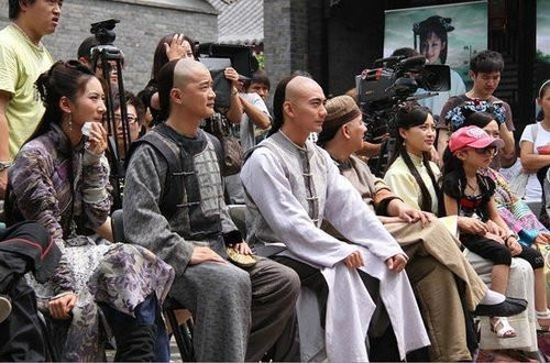古代算命招牌上写什么能吸引顾客前来算命？