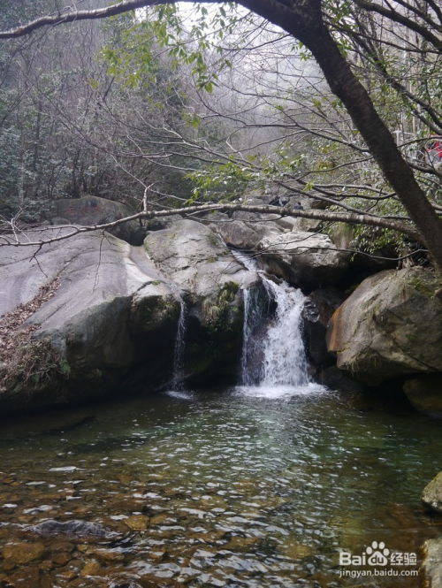 二、龙溪谷：北方张家界的美景与现实的差距