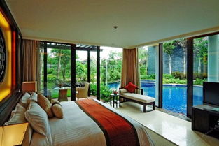 住宿：星级酒店 vs 草棚帐篷