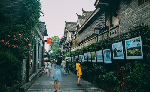 一、 宽窄巷子：老成都的味道，直戳你心