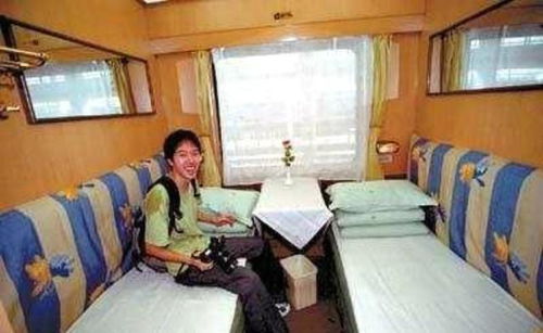 软卧下铺688元：这是通往天堂的阶梯还是通往破产的大门？