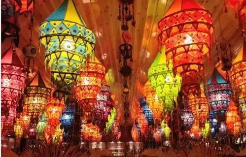 元宵节：团圆灯会，古韵今风，传承千年情谊