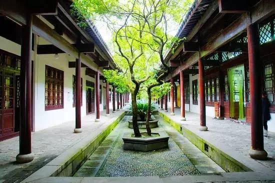 三、走进书院：探秘历史的细节