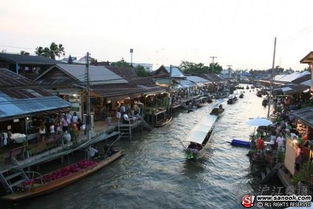 第一天：安帕瓦水上市场（Amphawa Floating Market）+ 玛黑隆火车站（Maeklong Railway Market）