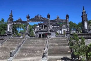 顺化皇陵：帝王陵寝
